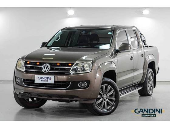 VOLKSWAGEN AMAROK 2.0 HIGHLINE 4X4 CD 16V TURBO INTERCOOLER DIESEL 4P AUTOMÁTICO VOLKSWAGEN AMAROK 2.0 HIGHLINE 4X4 CD 16V TURBO INTERCOOLER DIESEL 4P AUTOMÁTICO